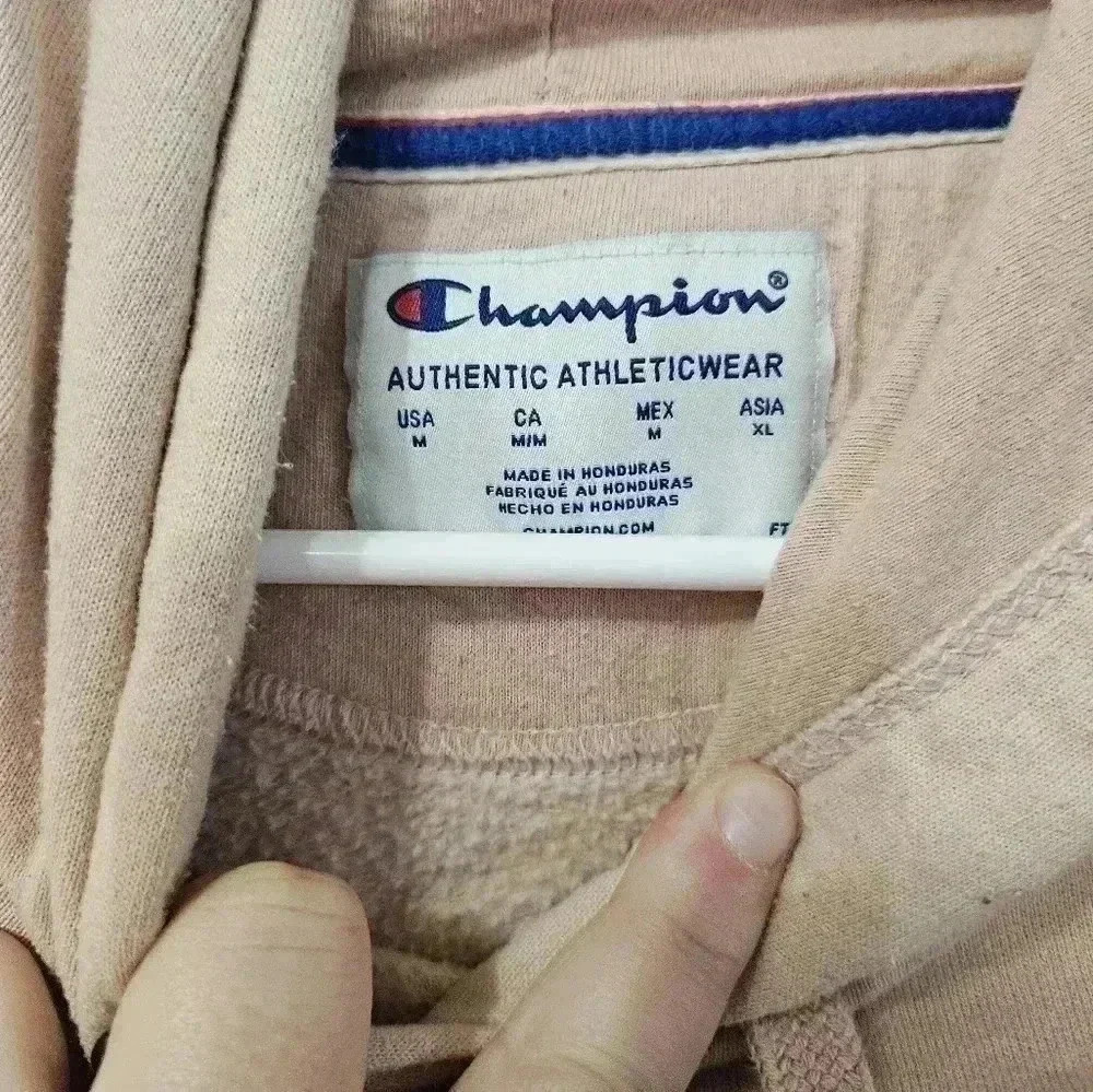 Baby pink champion hoodie! - Picture 2 of 7